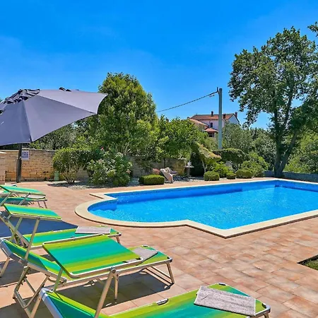 Kata * Porec